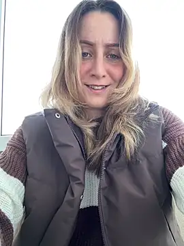 Puzdosia online show from 10/18/25, 06:16