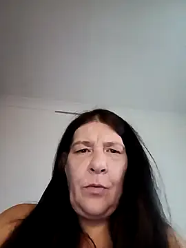 Leanne43 online show from 04/04/26, 06:16