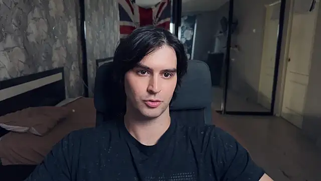 keanu reevez online show from 10/10/25, 01:21