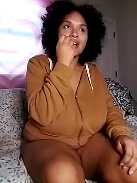 TasteeKitty online show from 10/16/25, 08:10