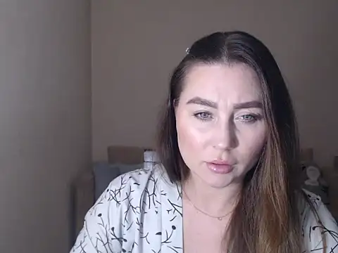 Snapshot of marishaarimova chatting on 06/21/26, 01:41 marishaarimova online show from 06/21/26, 01:41