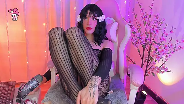 rosseblondee online show from 04/20/26, 11:28