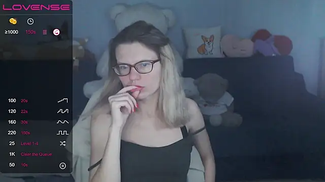 night is dark online show from 02/21/25, 01:00