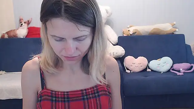 night is dark online show from 09/18/25, 04:20