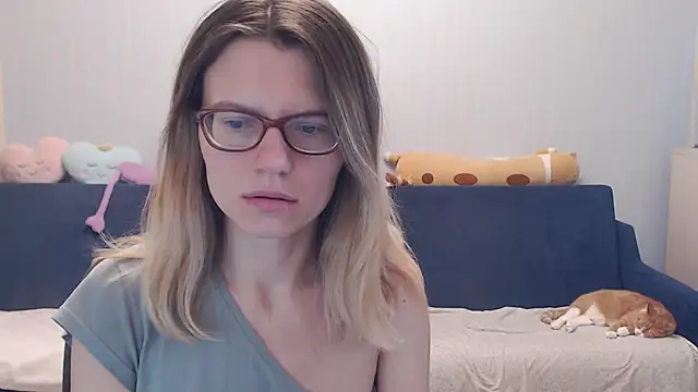 night is dark online show from 11/22/25, 04:39