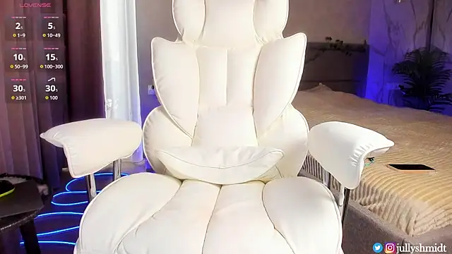 Top Skinny online show from 05/26/26, 04:41