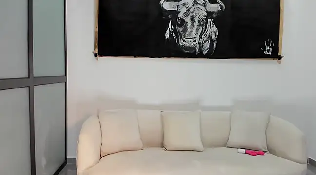 Snapshot of miss-cathy chatting on 12/14/24, 03:58 miss-cathy online show from 12/14/24, 03:58