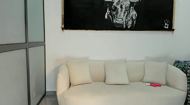 Snapshot of miss-cathy chatting on 12/26/24, 04:36 miss-cathy online show from 12/26/24, 04:36