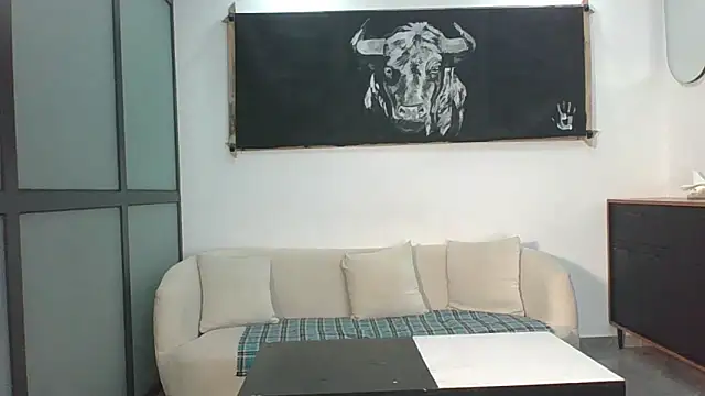 Snapshot of miss-cathy chatting on 05/14/26, 11:50 miss-cathy online show from 05/14/26, 11:50