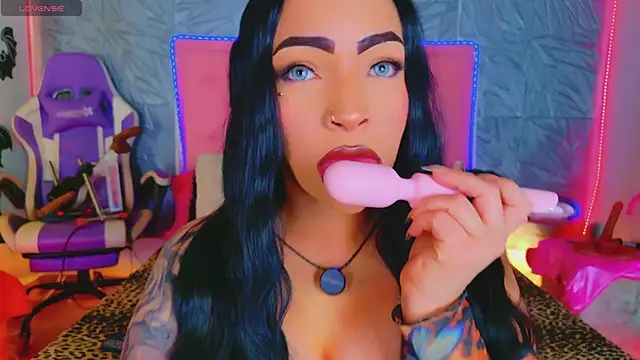 macasweet online show from 11/10/25, 09:25