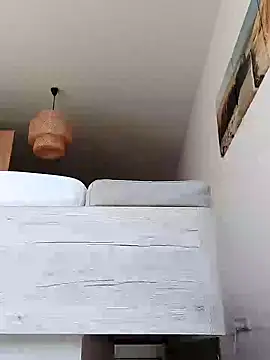 Snapshot of mister-dwt chatting on 01/03/25, 08:43 mister-dwt online show from 01/03/25, 08:43