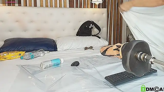 valerie lya online show from 03/16/26, 08:46