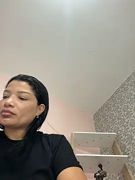 Snapshot of valerie_lya chatting on 05/23/26, 08:13 valerie lya online show from 05/23/26, 08:13