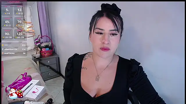 Snapshot of Nara_belen chatting on 12/07/24, 09:50 Nara belen online show from 12/07/24, 09:50