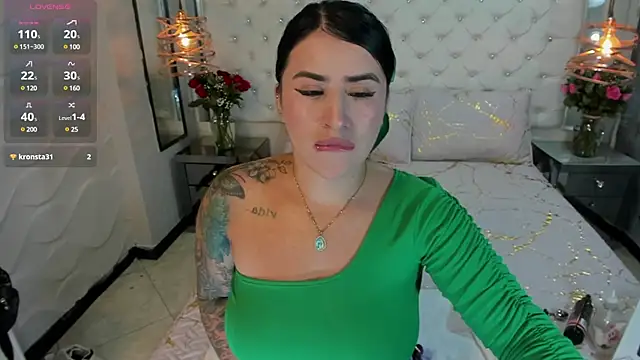 Snapshot of Nara_belen chatting on 02/15/25, 03:20 Nara belen online show from 02/15/25, 03:20