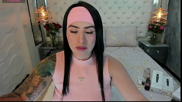 Snapshot of Nara_belen chatting on 02/18/25, 03:10 Nara belen online show from 02/18/25, 03:10