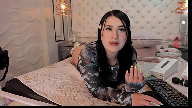 Snapshot of Nara_belen chatting on 03/16/25, 10:00 Nara belen online show from 03/16/25, 10:00