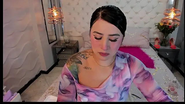 Snapshot of Nara_belen chatting on 03/20/25, 03:56 Nara belen online show from 03/20/25, 03:56