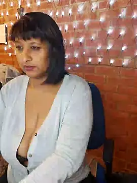 Lilybanx online show from 01/26/25, 07:20