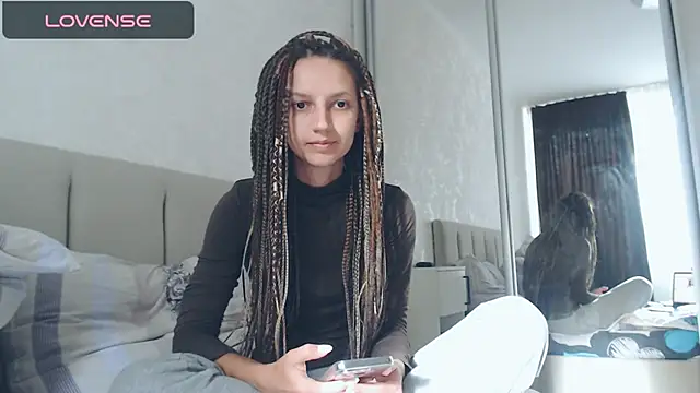 Alisa-w online show from 09/18/25, 01:13