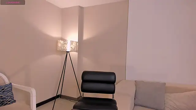 EllaClark online show from 09/24/25, 06:55