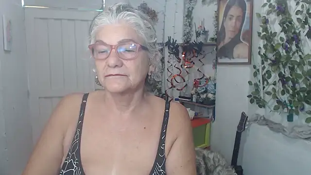 FunnyGrandma online show from 10/20/25, 03:45