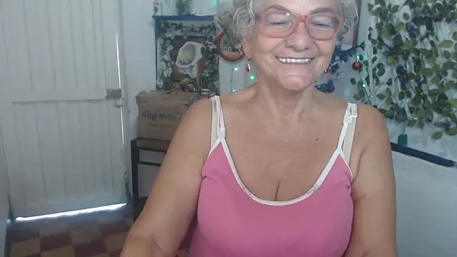 FunnyGrandma online show from 12/13/25, 07:53