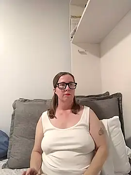 SweetandNaughty1 online show from 12/05/25, 02:09