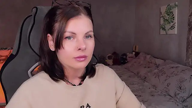 Snapshot of Your_Sweet_Lilu chatting on 07/31/26, 08:58 Your Sweet Lilu online show from 07/31/26, 08:58