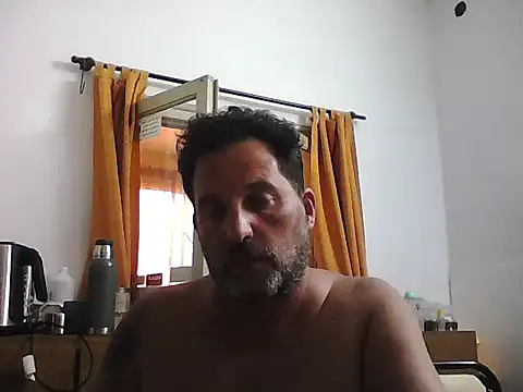 Snapshot of Reload_033 chatting on 03/20/26, 07:19 Reload 033 online show from 03/20/26, 07:19