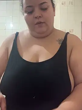 valentinny online show from 03/17/25, 04:33