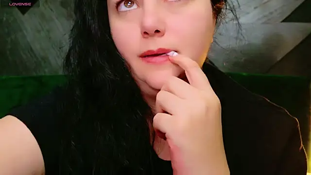 AleshaArabian online show from 02/03/25, 07:42