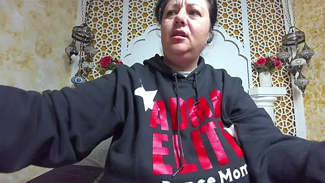 AleshaArabian online show from 10/14/25, 02:23