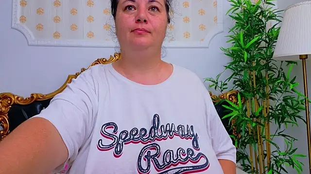 AleshaArabian online show from 07/16/26, 08:04