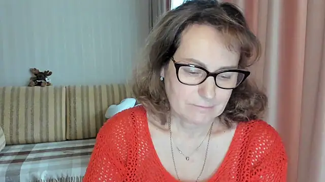 lauraoven online show from 03/02/25, 10:56