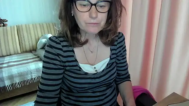 lauraoven online show from 05/03/26, 09:59