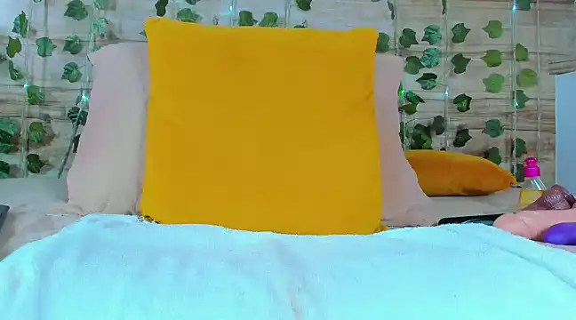 alyssia ocean online show from 02/25/25, 04:00