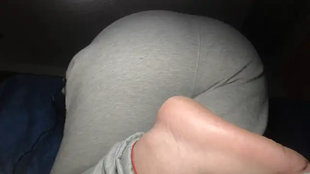 prettyangelsquirt online show from 05/01/26, 10:58