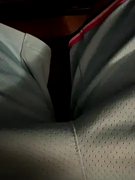 Snapshot of JohnnyBigShot chatting on 10/13/25, 02:00 JohnnyBigShot online show from 10/13/25, 02:00