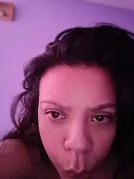 Sofiia W26 online show from 04/18/26, 04:55