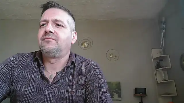 matrikes1 online show from 03/28/26, 11:21