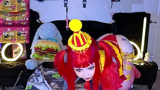 Ivey and James online show from 09/27/25, 08:58