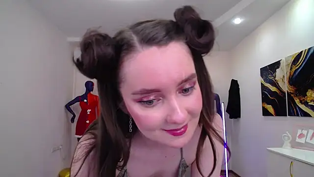 CloudGrace online show from 03/19/25, 06:24