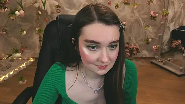 CloudGrace online show from 04/13/26, 06:13