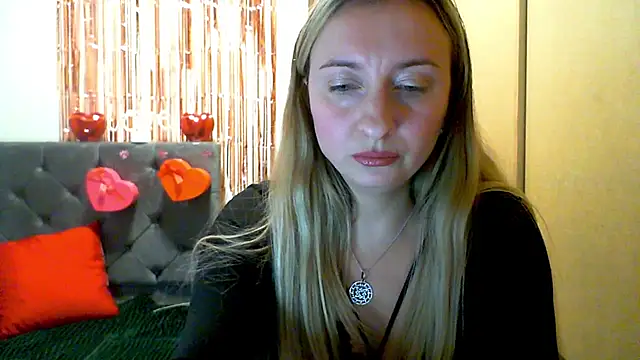 SusanCurt online show from 02/12/26, 02:34