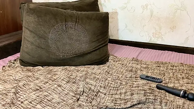 Snapshot of MARMELADINKA- chatting on 02/14/26, 10:39 MARMELADINKA- online show from 02/14/26, 10:39