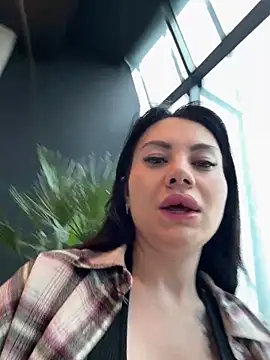 Wet  Bunny online show from 05/19/26, 06:20