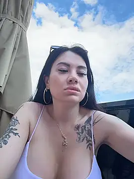 Wet  Bunny online show from 07/04/26, 06:19