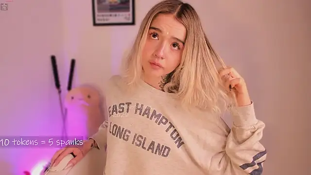  Tammara  online show from 03/16/26, 08:46