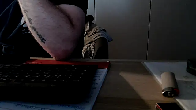 Snapshot of mrbigballs chatting on 05/11/26, 07:33 mrbigballs online show from 05/11/26, 07:33